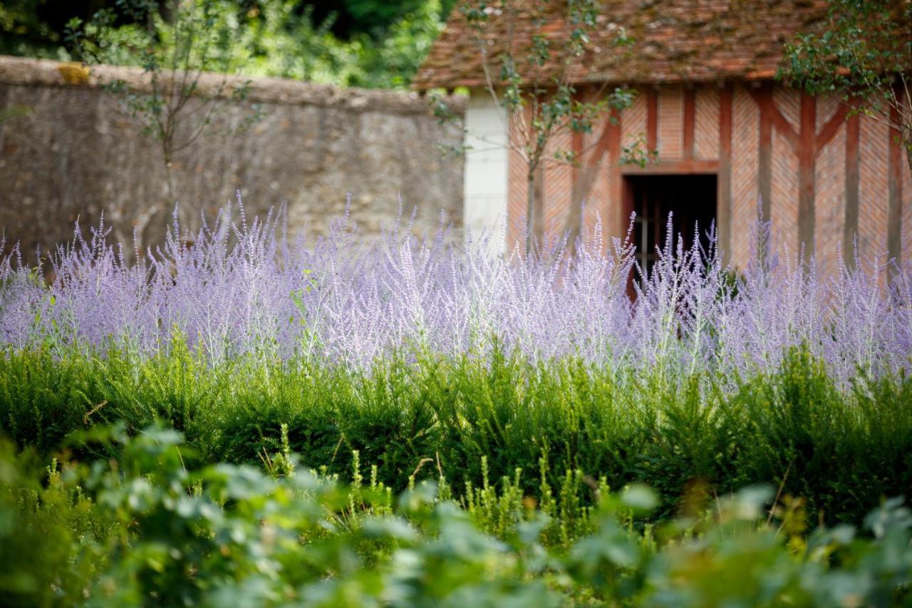 Relais & Chateau Louise De La Valliere Reugny Екстер'єр фото