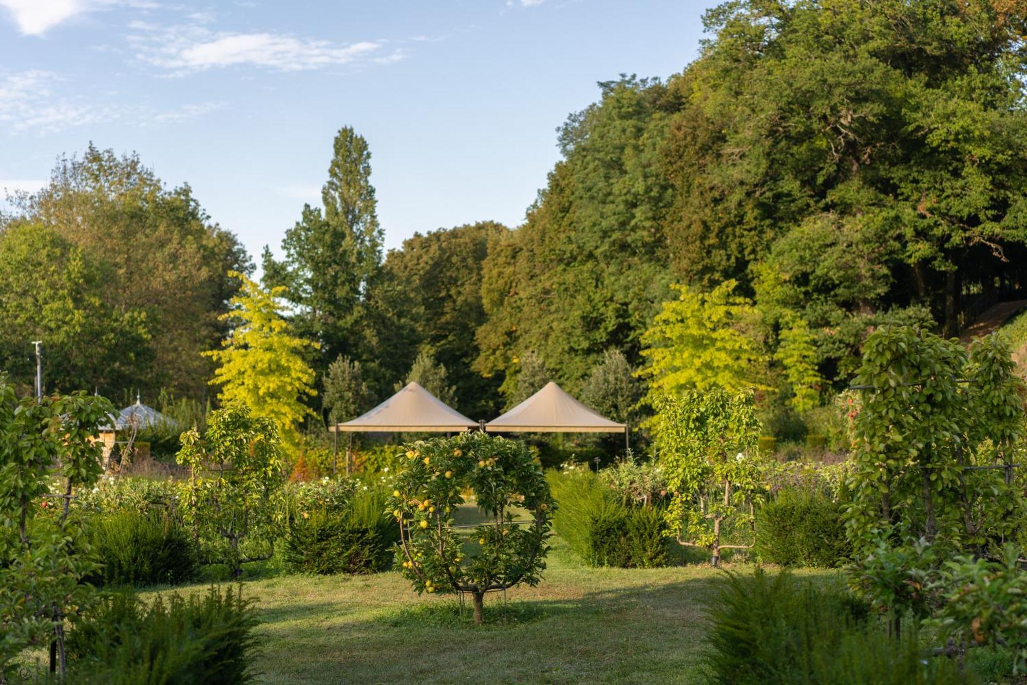 Relais & Chateau Louise De La Valliere Reugny Екстер'єр фото